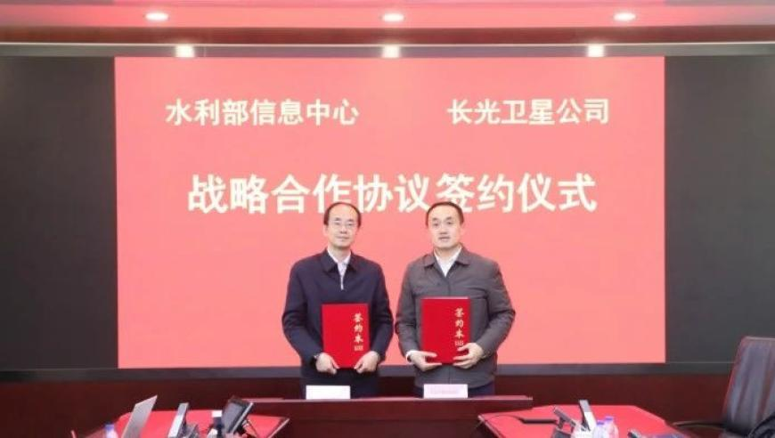 陈赫回应被鹿晗关晓彤刷屏,2025年香港正版内部资料,决策资料解释落实_模拟版V10.69